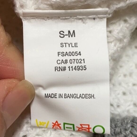 New La Classe Couture Oversized Poncho Waffle Sweater Cowl Neck Gray White S/M - Picture 6 of 6